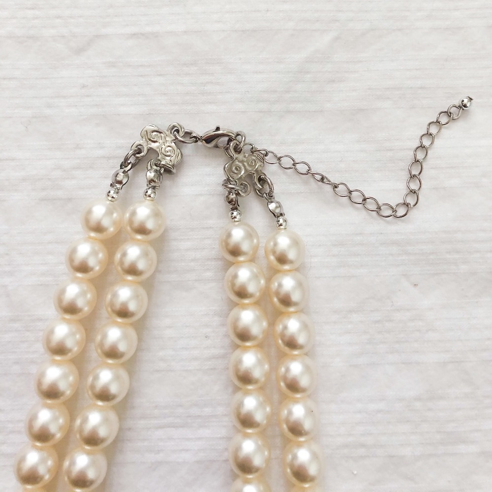 Layered Faux Pearl Beaded Crystal Statement Necklace Multi-Strand Silver Chain - Picture 5 of 10